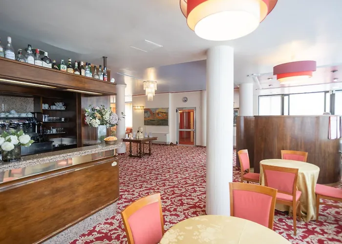 Hotel Ferrari